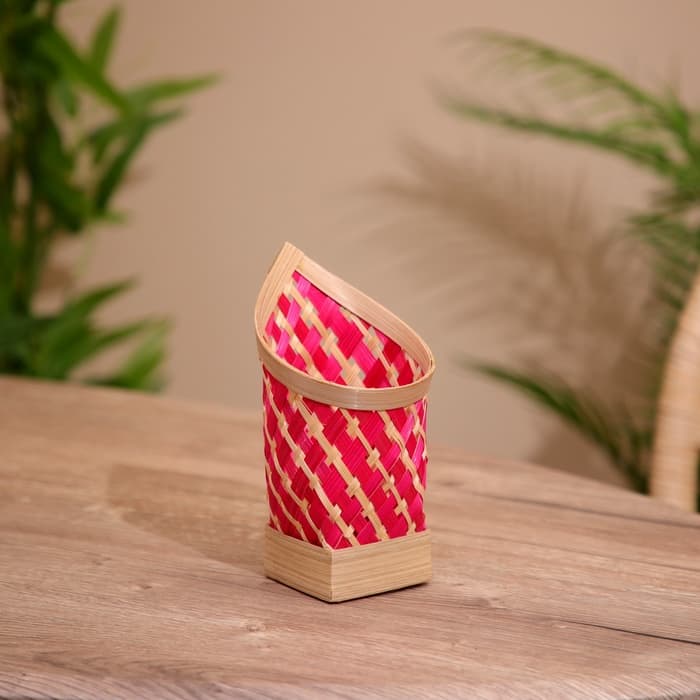 Салфетница плетёная, из бамбука 10×14×17 см