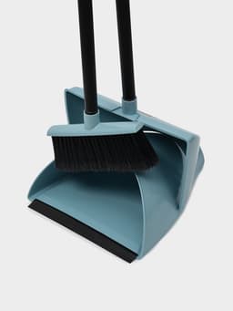 Щётка для пола с совком-ловушка, пластик, 13.5×27.5×126 см, МИКС