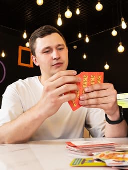 Настольная игра «Капибары», 100 карт, 16+, МИКС