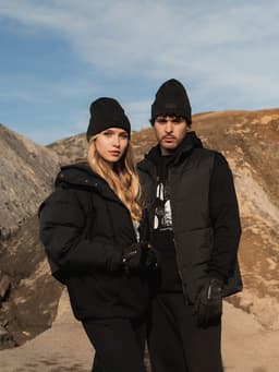 Шапка с отворотом РОСКОСМОС х ONLYTOP, размер 56-58, чёрная