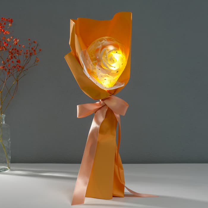 Букет из мыльных лепестков для ванны «Роза в шарике», подарочный, оранжевый, 8.5×8.5×36 см