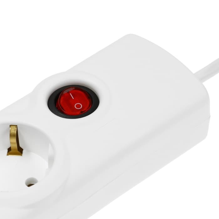 Сетевой фильтр Luazon Lighting, 5 розеток, 5 м, 2200 Вт, 3х0.75 мм2, 10 A, 220 В, c предохранителем, белый