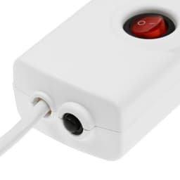 Сетевой фильтр Luazon Lighting, 5 розеток, 5 м, 2200 Вт, 3х0.75 мм2, 10 A, 220 В, c предохранителем, белый