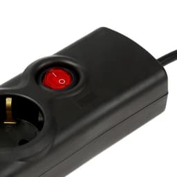 Сетевой фильтр Luazon Lighting, 5 розеток, 5 м, 2200 Вт, 3х0.75 мм2, 10 A, 220 В, c предохранителем, черный