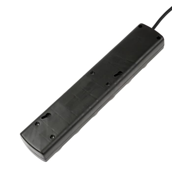 Сетевой фильтр Luazon Lighting, 5 розеток, 5 м, 2200 Вт, 3х0.75 мм2, 10 A, 220 В, c предохранителем, черный