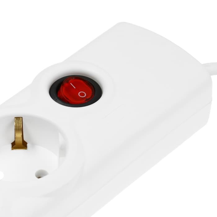 Сетевой фильтр Luazon Lighting, 5 розеток, 5 м, 3500 Вт, 3×1 мм2, 16 A, 220 В, c предохранителем, белый