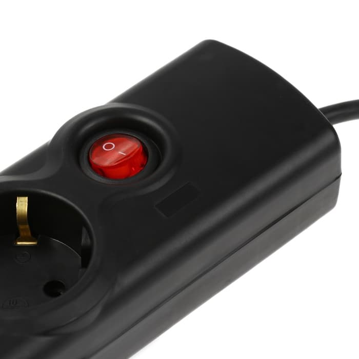 Сетевой фильтр Luazon Lighting, 5 розеток, 3 м, 3500 Вт, 3×1 мм2, 16 A, 220 В, c предохранителем, черный