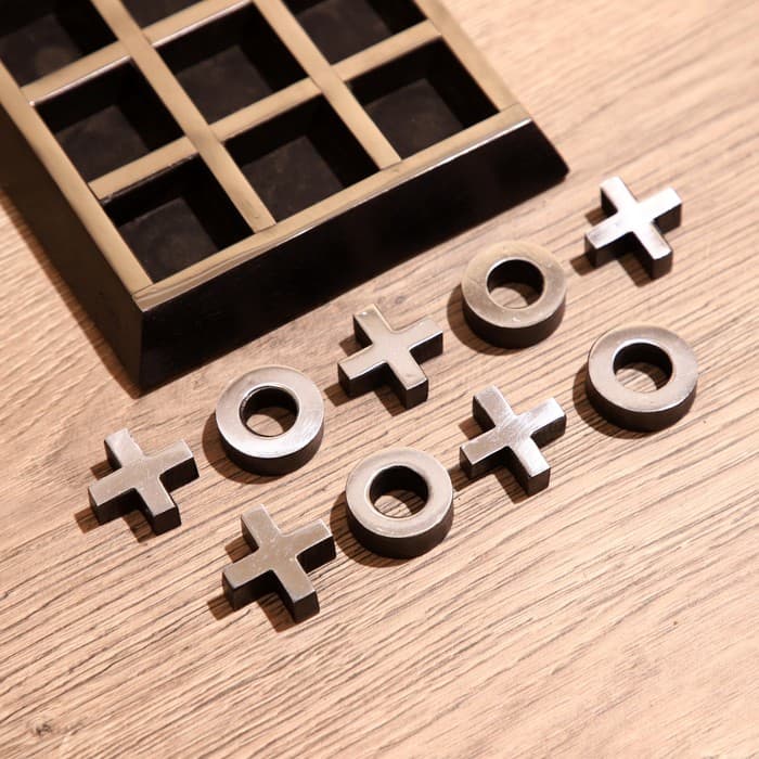 Игра настольная «Крестики-нолики», 13×13 см, манговое дерево, сталь