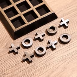 Игра настольная «Крестики-нолики», 13×13 см, манговое дерево, сталь