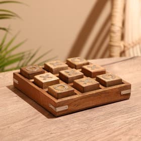 Игра настольная «Крестики-нолики», 17×17 см, манговое дерево, сталь
