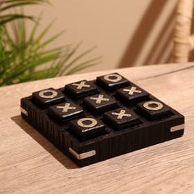 Игра настольная «Крестики-нолики», 17×17 см, манговое дерево, сталь