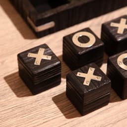 Игра настольная «Крестики-нолики», 17×17 см, манговое дерево, сталь