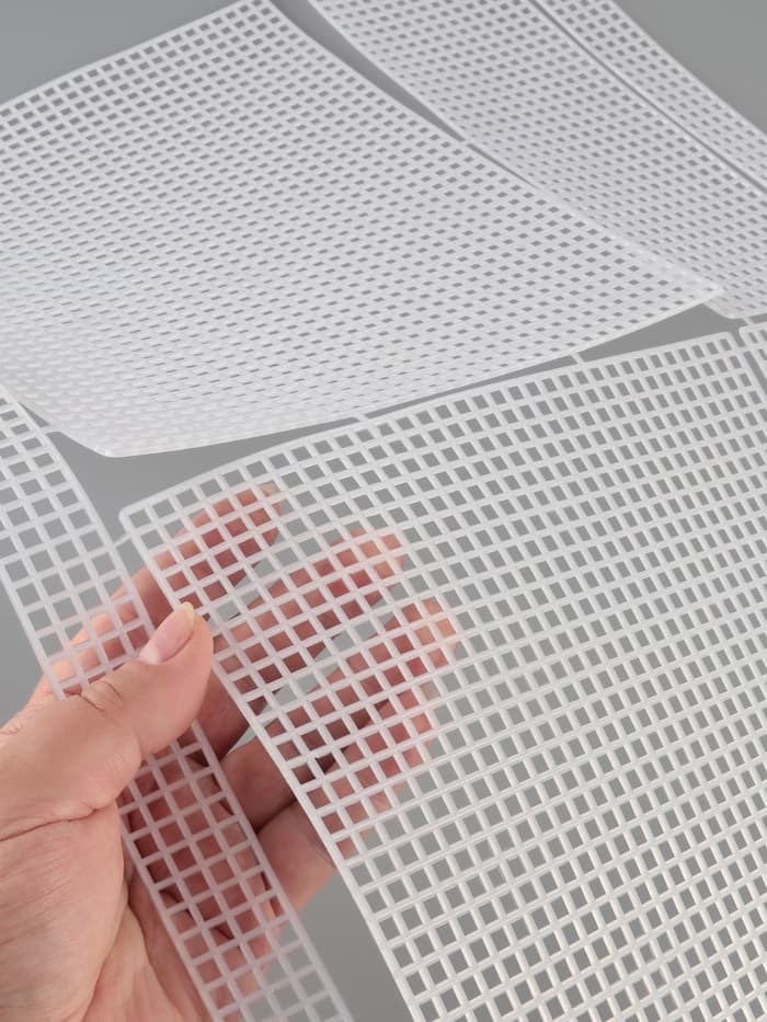 Канва-основа для вышивания шоппера, пластиковая, 34×54 см, белая