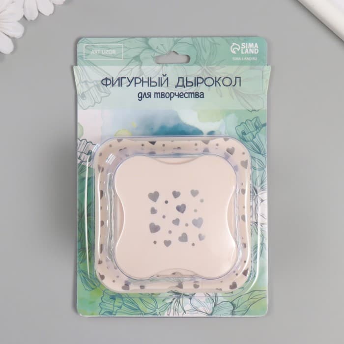 Дырокол фигурный рисунок 3.8×3.8 см «Россыпь сердец», 6.1×6.1×4.1 см