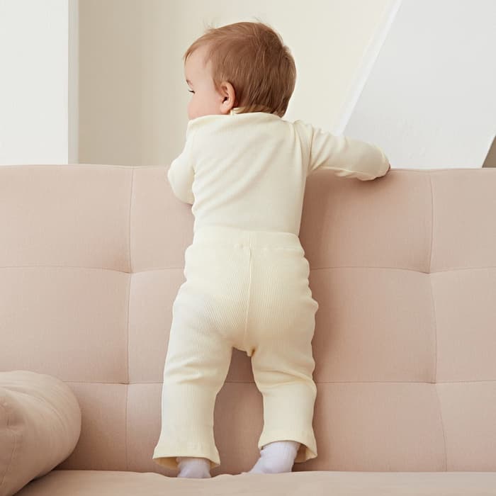 Брюки (клёш) для девочки MINAKU, рост 62-68 см, цвет айвори