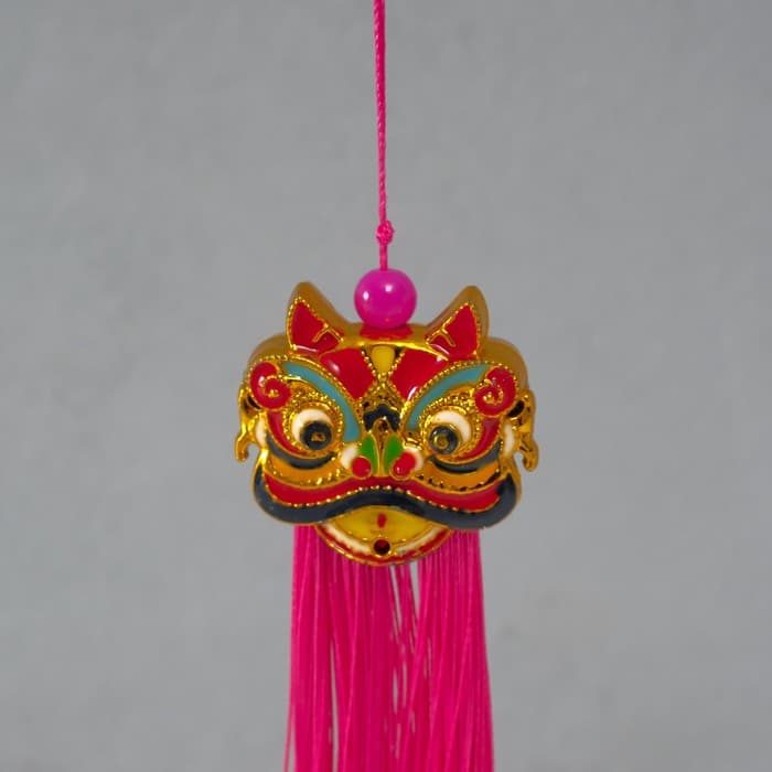 Подвеска текстиль, пластик «Китайский лев», ярко-розовая, 2×4×14 см