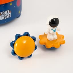 Сувенир музыкальный механический магнитный «Космические приключения», 12.2×12.2×11.5 см