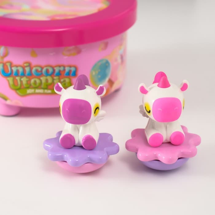 Сувенир музыкальный механический магнитный «Единороги», 12.2×12.2×11.5 см