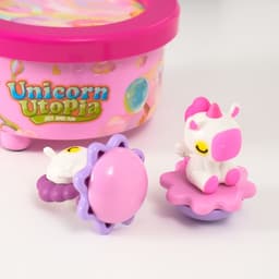 Сувенир музыкальный механический магнитный «Единороги», 12.2×12.2×11.5 см