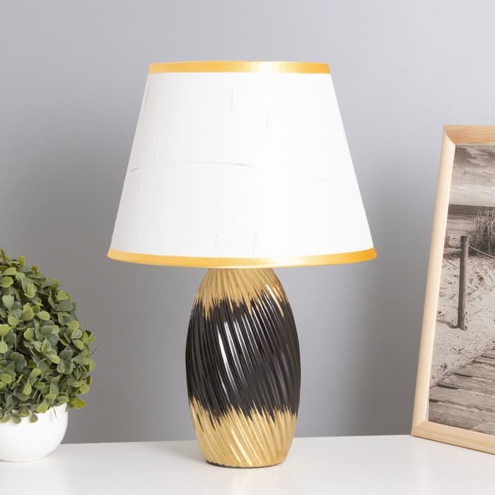 Лампа настольная «София» 1×40 Вт Е14 черный/золото 24×24×40 см