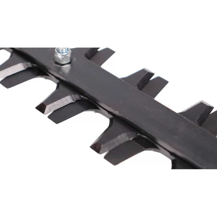Кусторез бензиновый CHAMPION HT626R, 1 л.с., лезвие 60 см, толщина реза до 28 мм