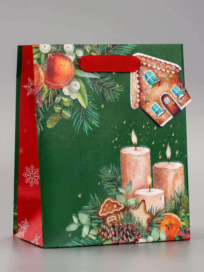 Пакет подарочный новогодний ламинированный с тиснением «Уют», люкс, 18×22.3×10 см