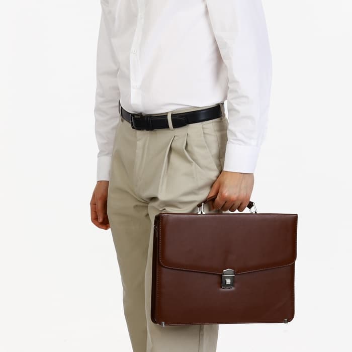 Портфель деловой мужской на клапане, 38×4×27 см, коричневая