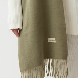 Шарф женский с кистями MIST, оливковый, размер 33×180 см