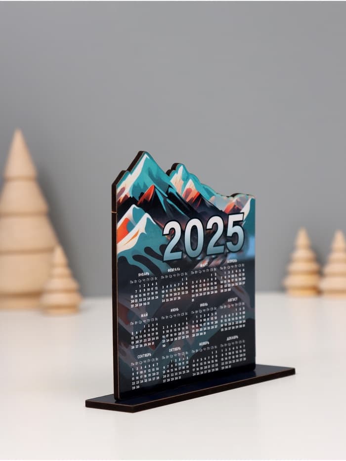 Настольный календарь «Горы 2025», 12×11.4×3 см