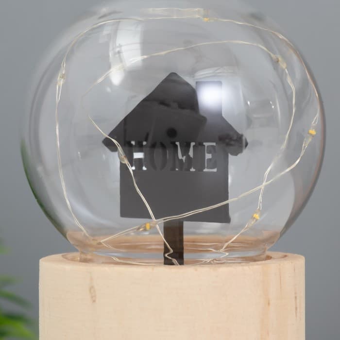 Фигурка светящаяся RISALUX «Дом», LED-ночник, 3×AG10, шар-8 см, 6.5×6.5×11.5 см