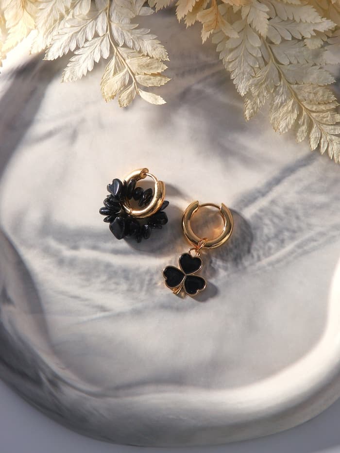 Серьги со съёмным элементом «Трансформер», клевер-сердце, чёрные в золоте