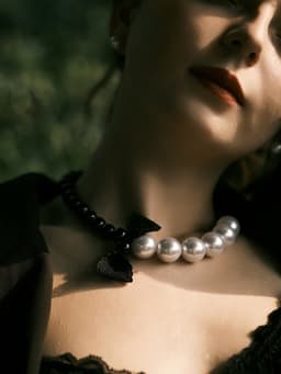 Бусы «Бантик», крупный жемчуг, шар №12-18, черно-белые, 41 см