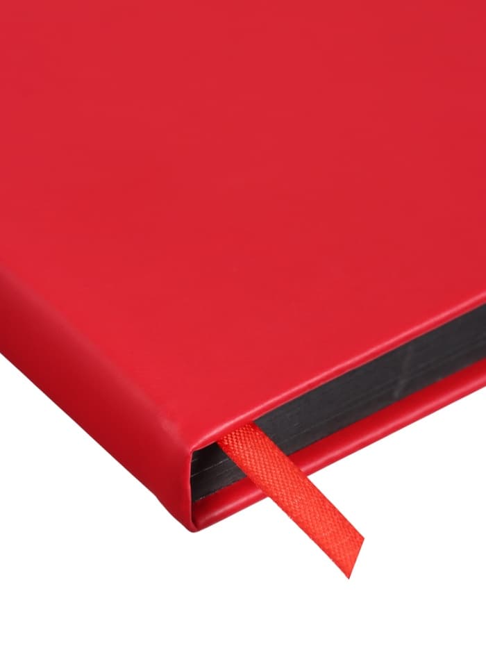 Ежедневник недатированный A5, 140 л, клетка, кожзам, на резинке, черный срез, Красный