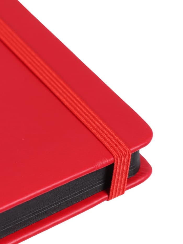 Ежедневник недатированный A5, 140 л, клетка, кожзам, на резинке, черный срез, Красный