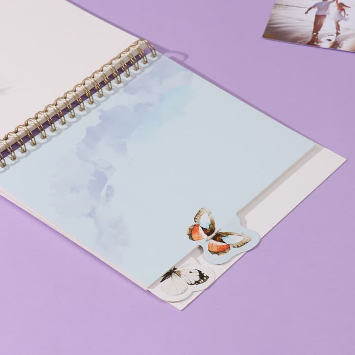 Фотоальбом на спирали 20 листов «Бабочки», объёмный элемент и 4 вкладки, 24×24 см