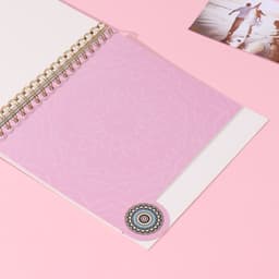 Фотоальбом на спирали 20 листов «Бабушка», объёмный элемент и 4 вкладки, 24×24 см