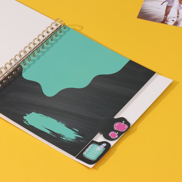 Фотоальбом на спирали 20 листов «Снова в школу», объёмный элемент и 4 вкладки, 24×24 см