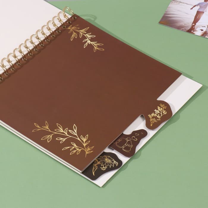 Фотоальбом на спирали 20 листов «Семейный альбом», объёмный элемент и 4 вкладки, 24×24 см