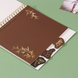 Фотоальбом на спирали 20 листов «Семейный альбом», объёмный элемент и 4 вкладки, 24×24 см