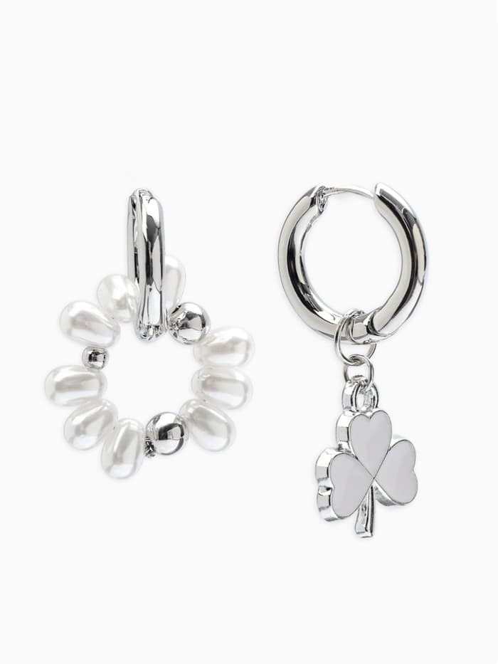 Серьги со съёмным элементом «Трансформер», клевер-сердце, бело-бежевые в серебре