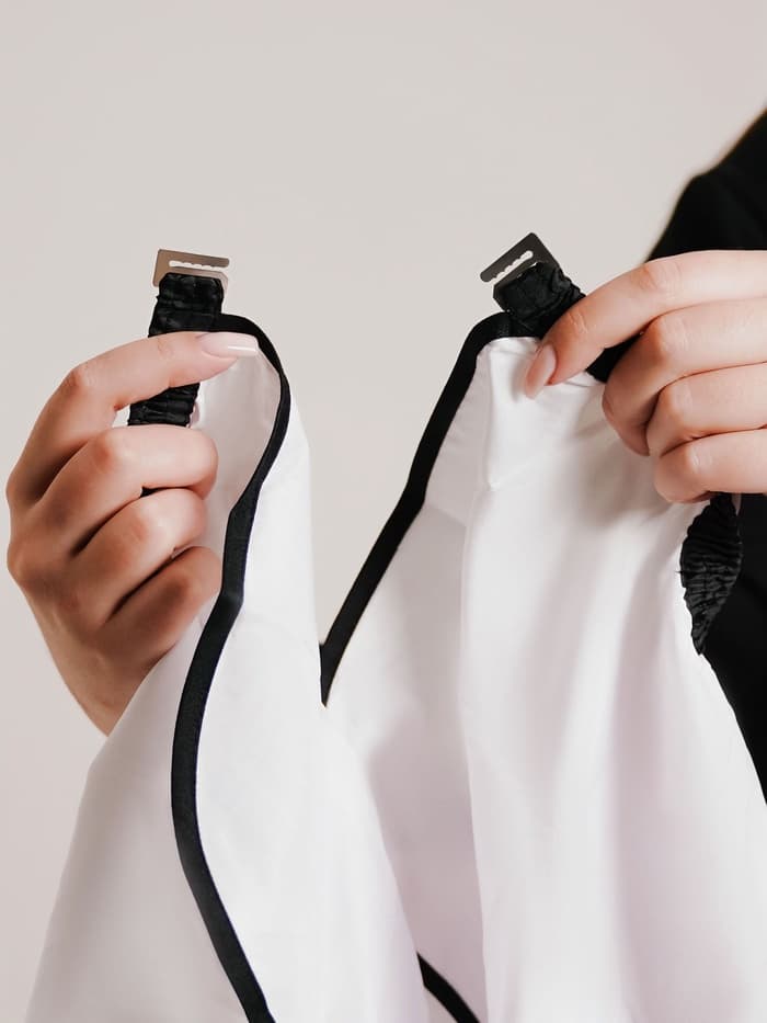 Пеньюар парикмахерский, с окном, белый