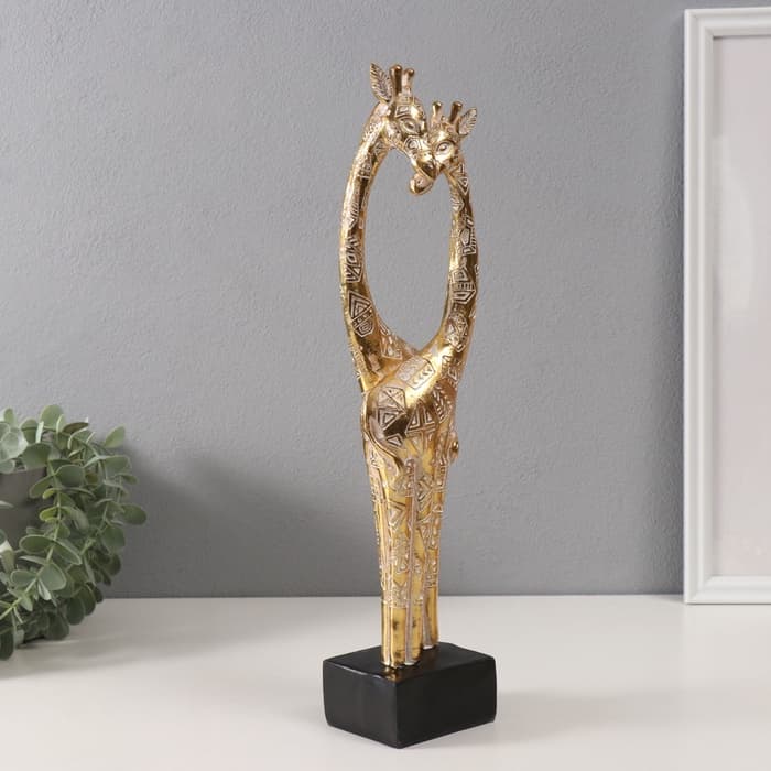 Фигурка полистоун «Жирафы: нежность», геометрические узоры, золото, 10×7×39.5 см