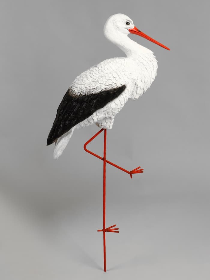 Садовая фигура из полистоуна «Аист с грудкой», 110×60×23 см