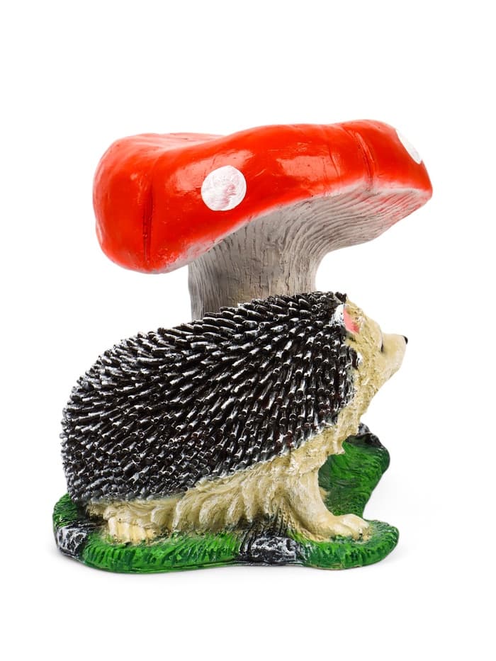 Садовая фигура из полистоуна «Гриб с двумя ежами», 30×26×30 см