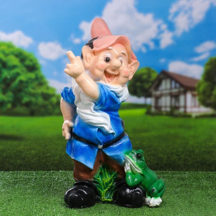 Садовая фигура из полистоуна «Гном с лягушкой», 45×20×25 см