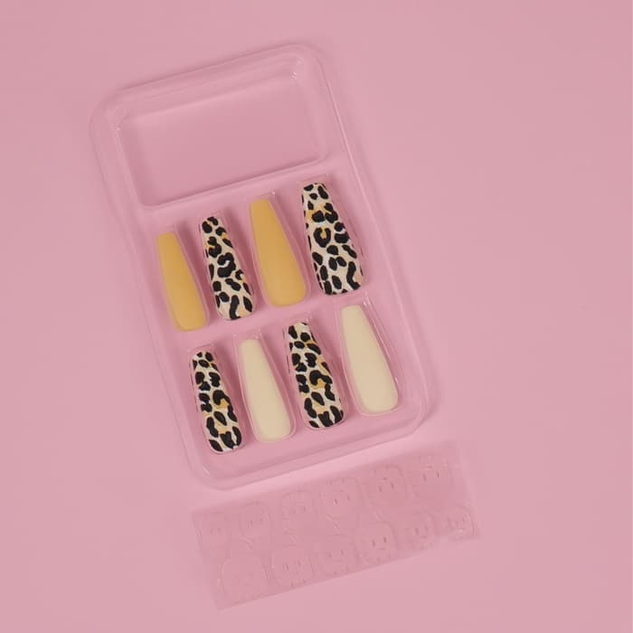 Накладные ногти «Леопард», 12 шт., с клеевыми пластинами, форма балерина, бежевые, чёрные