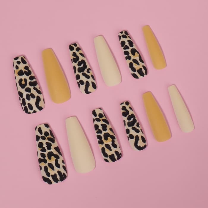 Накладные ногти «Леопард», 12 шт., с клеевыми пластинами, форма балерина, бежевые, чёрные