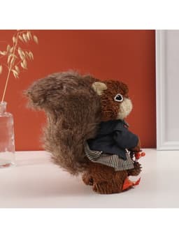 Фигурка «Бельчонок в пиджаке и бабочке, с осенним венком», 18×11×23 см