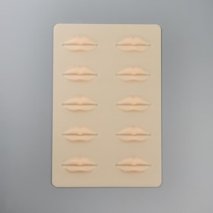 Искусственная кожа для тату и татуажа губ, 24.5×15 см, бежевая