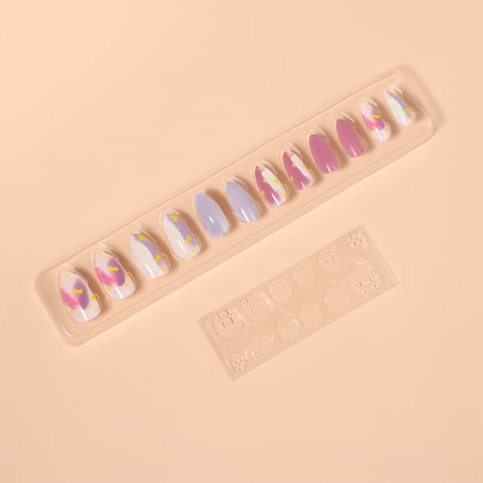 Накладные ногти «Пятнышки», 12 шт., с клеевыми пластинами, форма миндаль, разноцветные